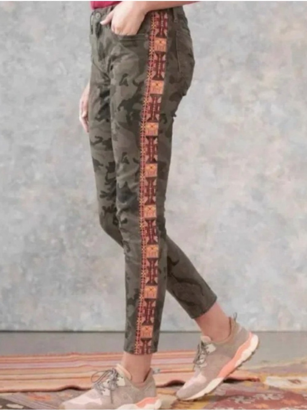 Sundance Driftwood Jackie High-Rise Camo Embroidered Pants
